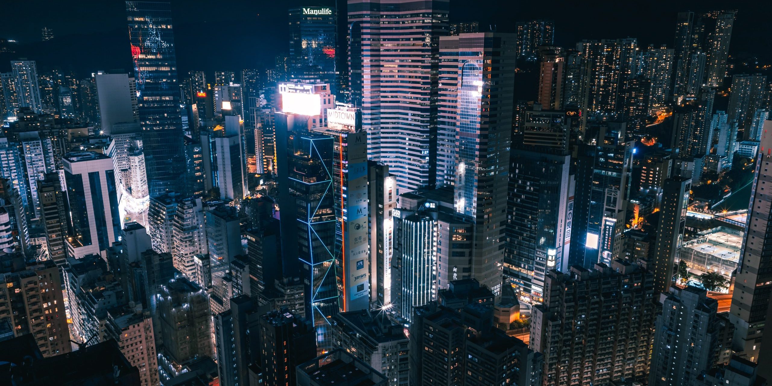 pexels-brayden-law-1738997