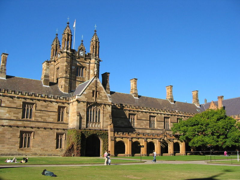 澳洲本科留学申请条件有哪些？